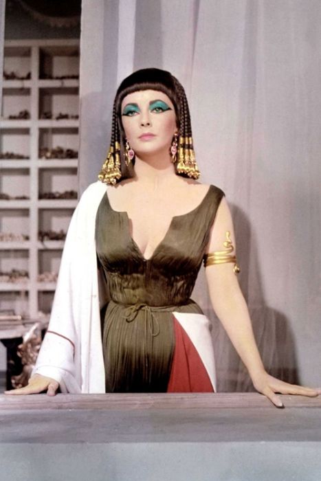 Elizabeth Taylor Inspired Dark Green Dress in 1960s Movie