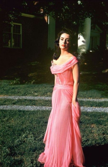 Elizabeth Taylor Inspired Chiffon Dress in 1950s Movie Giant