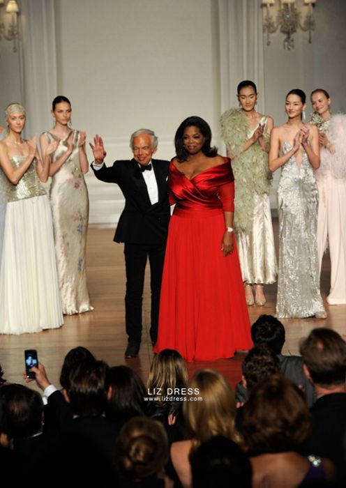Oprah Winfrey - Red Carpet Fashion Awards