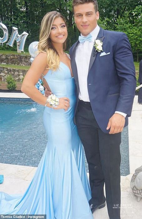 Celebrity Inspired Light Blue Mermaid Long Formal Prom Dresses 2020